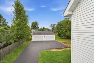 209 Wildwood Dr, Boardman, OH 44512 - Photo 7