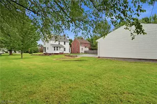 209 Wildwood Dr, Boardman, OH 44512 - Photo 5