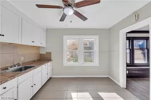 12812 Parkhill Ave, Loveland, OH 44120 - Photo 11