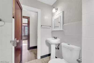 12812 Parkhill Avenue #1/DN, Loveland, OH 44120 - Photo 17