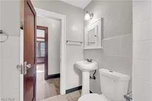 12812 Parkhill Ave, Loveland, OH 44120 - Photo 17