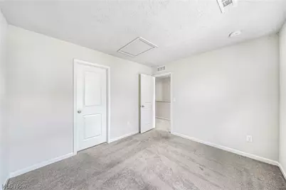 3189 Sunny Brook Drive, Akron, OH 44312 - Photo 13