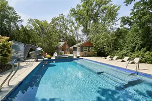 358 Sandhurst Rd, Akron, OH 44333 - Photo 31