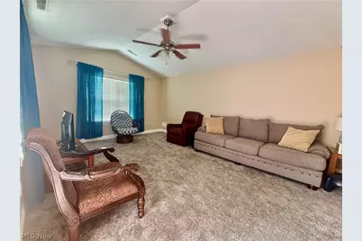 177 Woodbury Glen Street, Hartville, OH 44632 - Photo 17