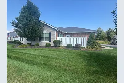 177 Woodbury Glen Street, Hartville, OH 44632 - Photo 1