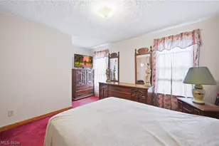 301 Porter Ave, Campbell, OH 44405 - Photo 25