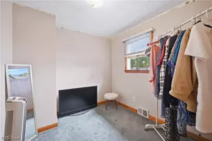 301 Porter Ave, Campbell, OH 44405 - Photo 21