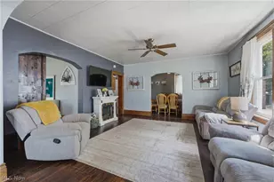 834 8th St NE, Massillon, OH 44646 - Photo 9