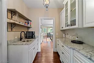 1555 Fox Den Ct, Canfield, OH 44406 - Photo 11