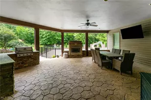 1555 Fox Den Ct, Canfield, OH 44406 - Photo 39