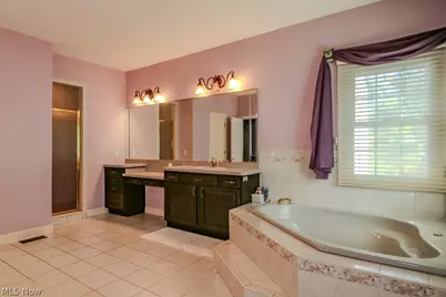 10665 Mount Royal Drive, Concord Twp, OH 44077 - Photo 29