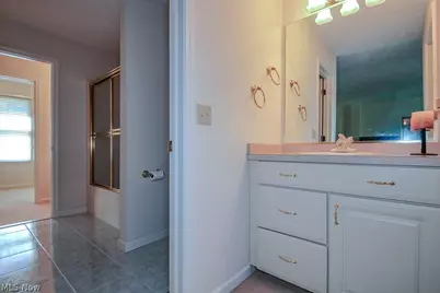 10665 Mount Royal Drive, Concord Twp, OH 44077 - Photo 35