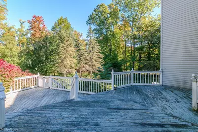 10665 Mount Royal Drive, Concord Twp, OH 44077 - Photo 11