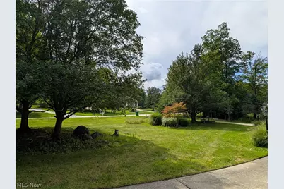 10665 Mount Royal Drive, Concord Twp, OH 44077 - Photo 5