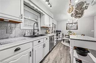 209 Shelton Blvd, Eastlake, OH 44095 - Photo 7