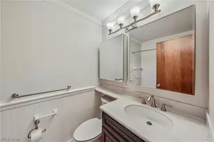 491 Tollis Pkwy, Grandview Heights, OH 44147 - Photo 17
