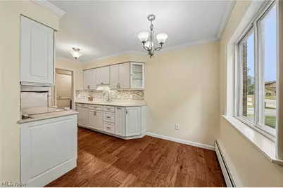 491 Tollis Parkway #173E, Grandview Heights, OH 44147 - Photo 7
