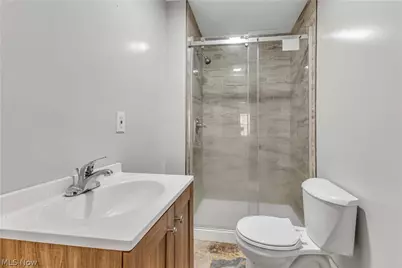 416 Washington Avenue, Lorain, OH 44052 - Photo 29