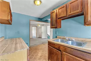416 Washington Ave, Lorain, OH 44052 - Photo 27