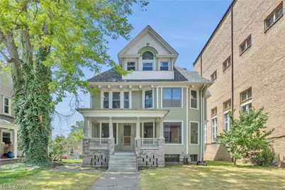 416 Washington Avenue, Lorain, OH 44052 - Photo 1