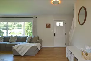 6231 Meadowbrook Dr, Mentor, OH 44060 - Photo 7
