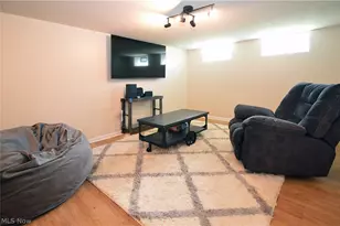 6231 Meadowbrook Dr, Mentor, OH 44060 - Photo 27