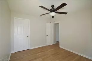 6231 Meadowbrook Dr, Mentor, OH 44060 - Photo 15