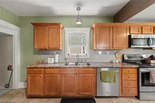 901 Park Ave, Elyria, OH 44035 - Photo 13