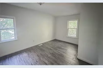 2173 E 86th Street, Loveland, OH 44106 - Photo 9