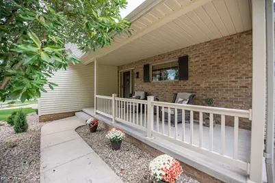 1751 Sandlewood Drive SE, New Philadelphia, OH 44663 - Photo 7