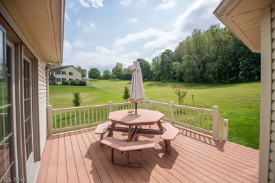 1751 Sandlewood Drive SE, New Philadelphia, OH 44663 - Photo 5