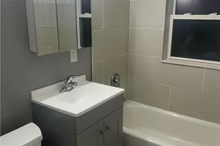 10147 Baltic Rd, Loveland, OH 44102 - Photo 17