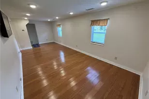 156 Barnhill Rd NE, New Philadelphia, OH 44663 - Photo 5