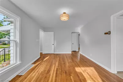 12000 Wayland Avenue, Loveland, OH 44111 - Photo 3