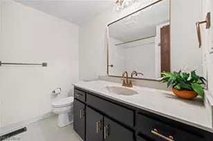 132 Kimrose Ln, Grandview Heights, OH 44147 - Photo 17