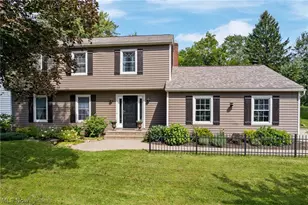71 Parmelee Dr, Hudson, OH 44236 - Photo 1
