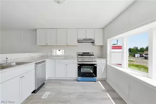 10341 Lincoln Way E, Orrville, OH 44667 - Photo 3