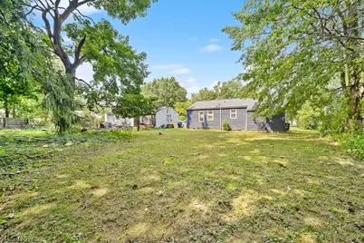 2326 Greenvale Road, Loveland, OH 44121 - Photo 21