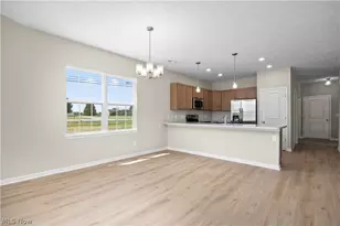111 Brunswick Dr, Elyria, OH 44035 - Photo 15