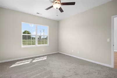 111 Brunswick Drive, Elyria, OH 44035 - Photo 25