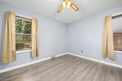 3403 Wilson Street, Lorain, OH 44052 - Photo 13