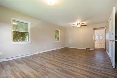 3045 Bayer Circle, Massillon, OH 44646 - Photo 11
