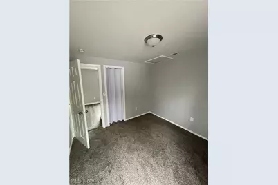 1386 E 43, Loveland, OH 44103 - Photo 21