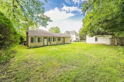 753 Crestview Avenue, Akron, OH 44320 - Photo 29