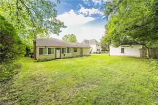 753 Crestview Ave, Akron, OH 44320 - Photo 29