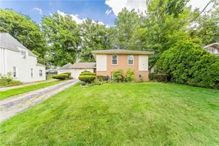 753 Crestview Ave, Akron, OH 44320 - Photo 3