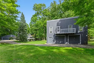 1049 N Medina Line Road, Akron, OH 44333 - Photo 39