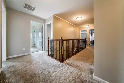 5570 W Long Ridge Drive, Green Hills, OH 44131 - Photo 15