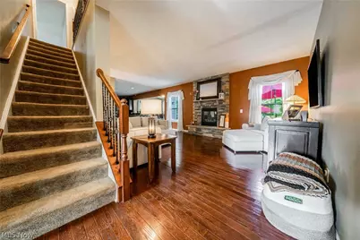 5570 W Long Ridge Drive, Green Hills, OH 44131 - Photo 9