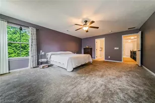 5570 W Long Ridge Dr, Green Hills, OH 44131 - Photo 23